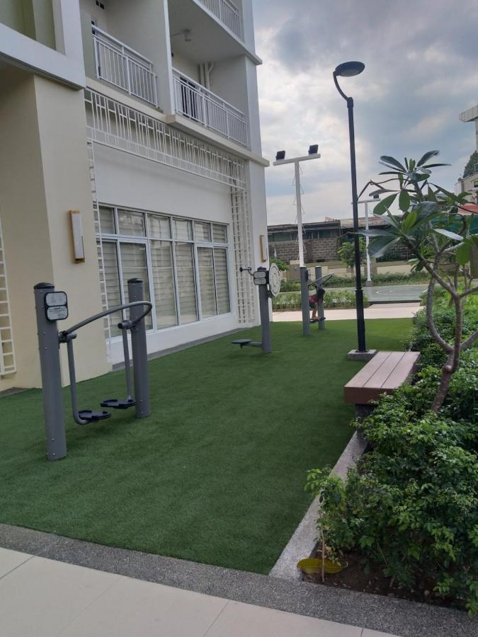 Sami'S Cradle At The Celandine Manila Exterior foto